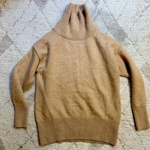 Wool & Cashmere Turtleneck in Constant Camel Small Aritzia Babaton Nicolas